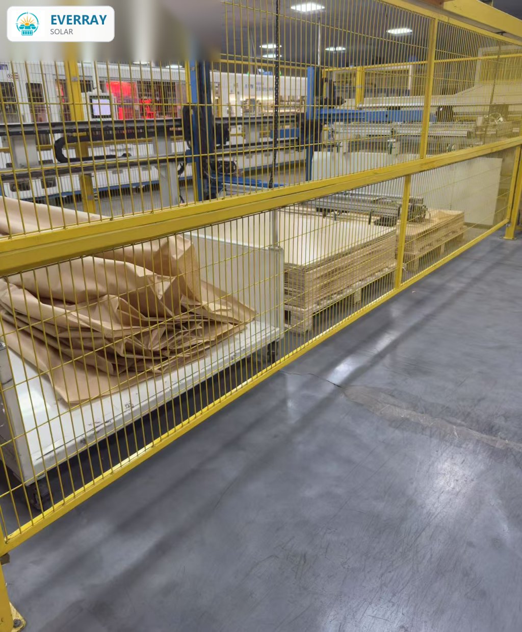 Tempered solar glass loading station at the start of a module production line