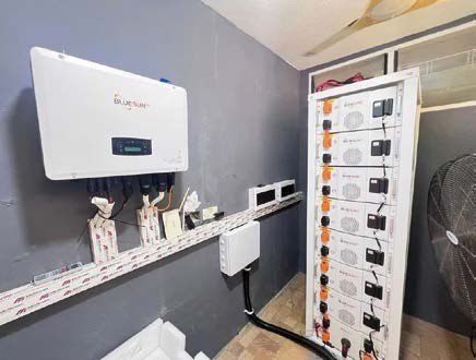 30 kW / 100 kWh commercial solar system in Ghana