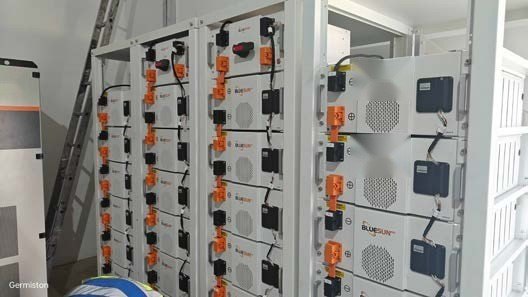 500 kW commercial solar and battery project in South Africa